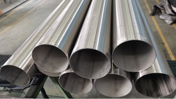 不銹鋼管大比拼：焊管與無縫管，誰能承受更大壓力？